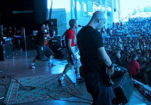 live1.jpg
